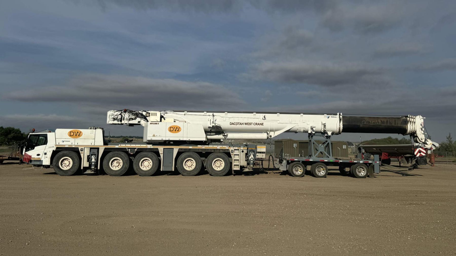 dacotah west crane Tadano ATFG